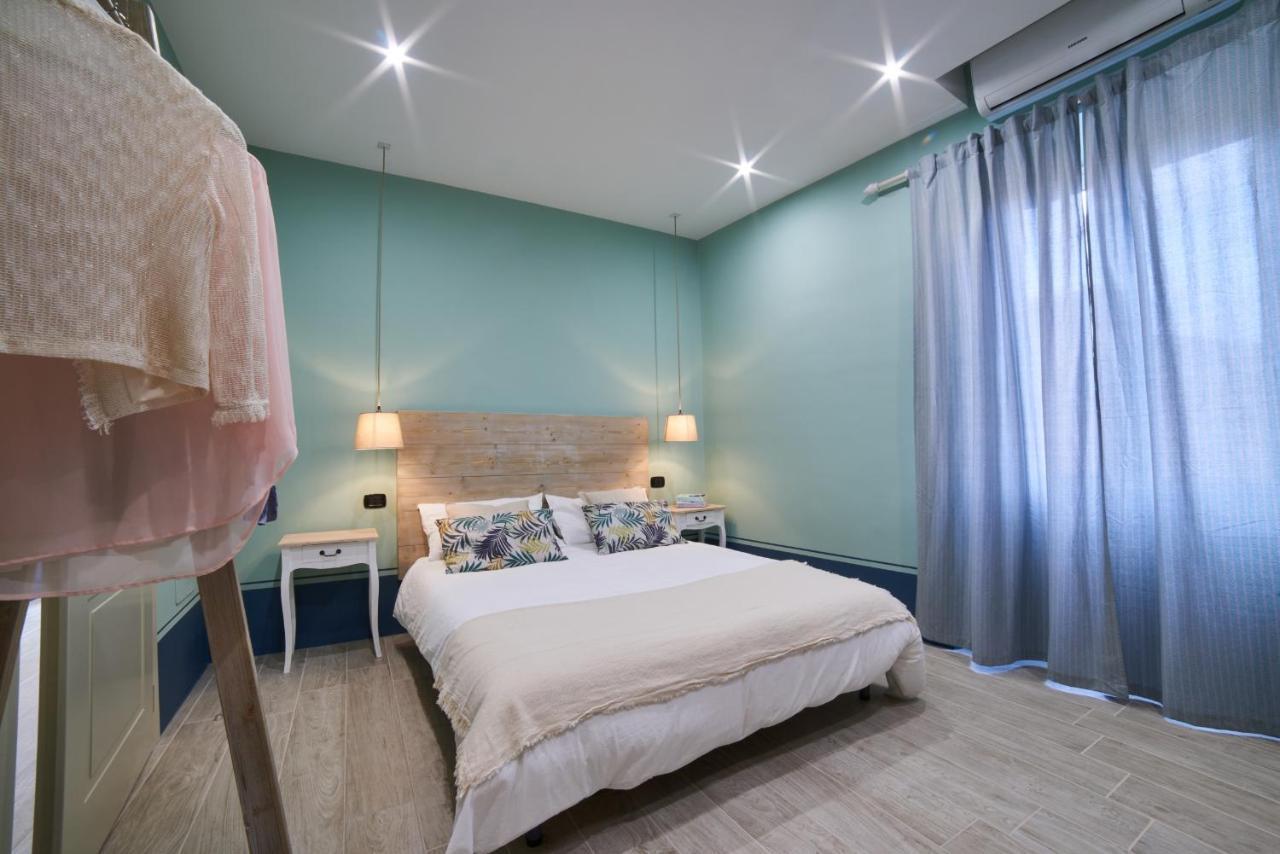 Al22 Di Piazza Del Gesu Hotel Viterbo Bagian luar foto